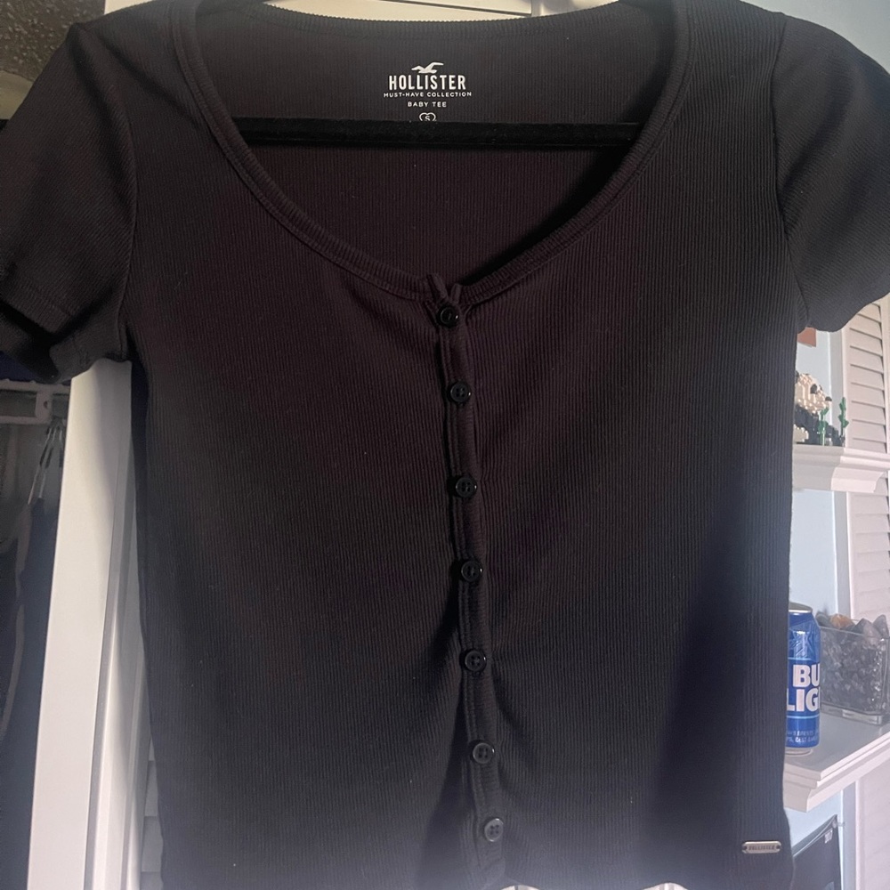 Hollister Crop Top